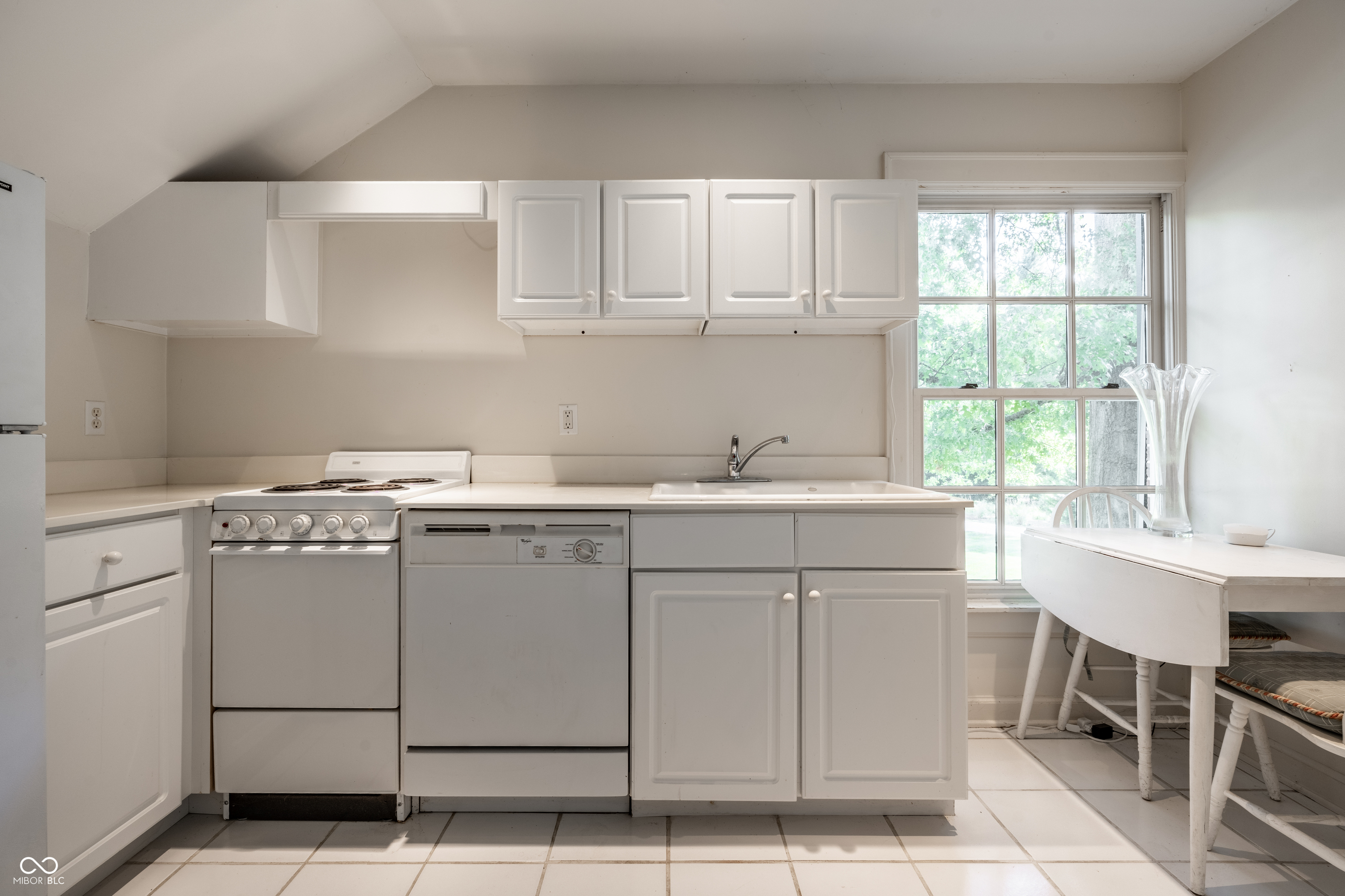 200 Wellington Road Indianapolis, IN 46260 - Photo 42 of 68 Gallery Image 42
