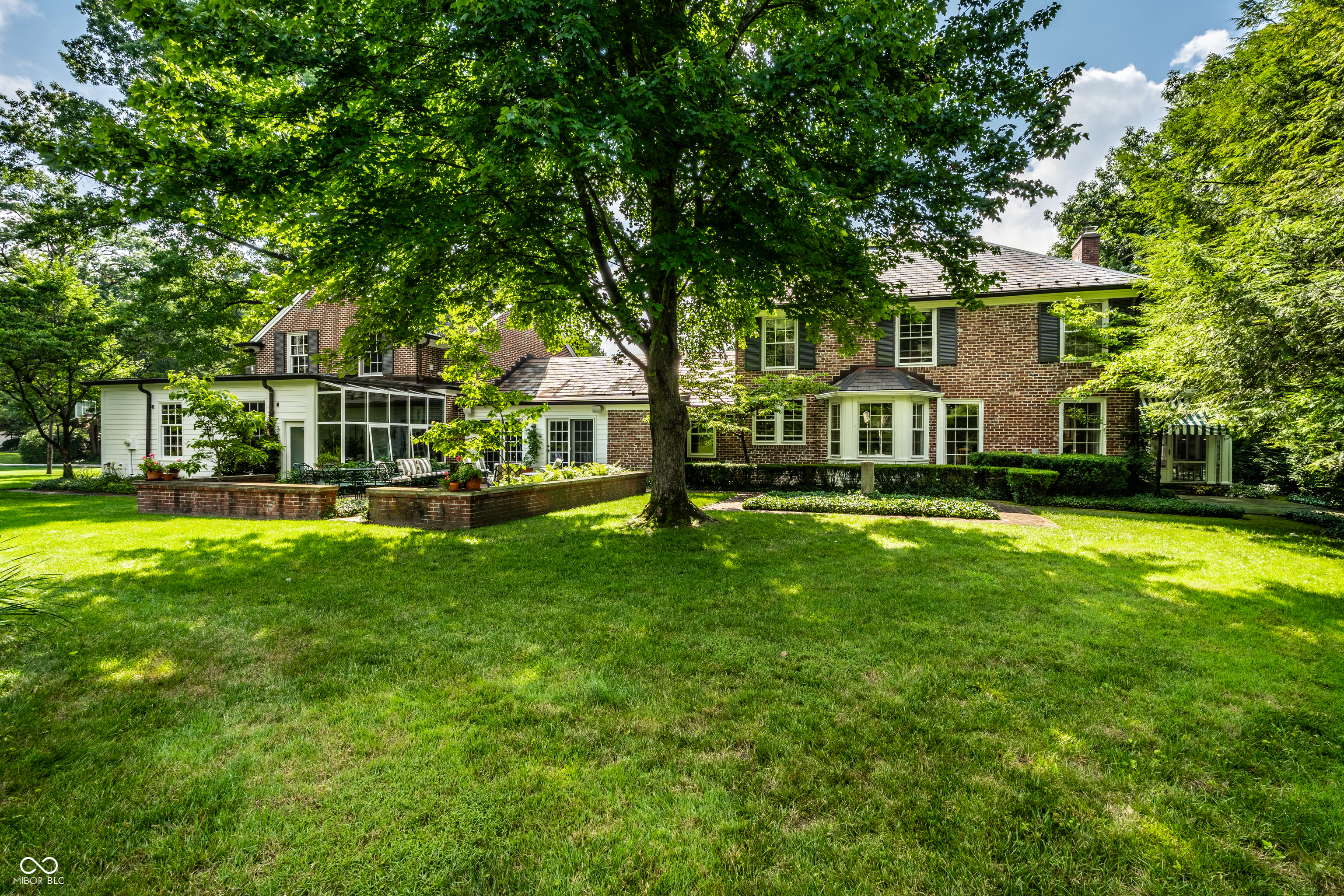 200 Wellington Road Indianapolis, IN 46260 - Photo 58 of 68 Gallery Image 58