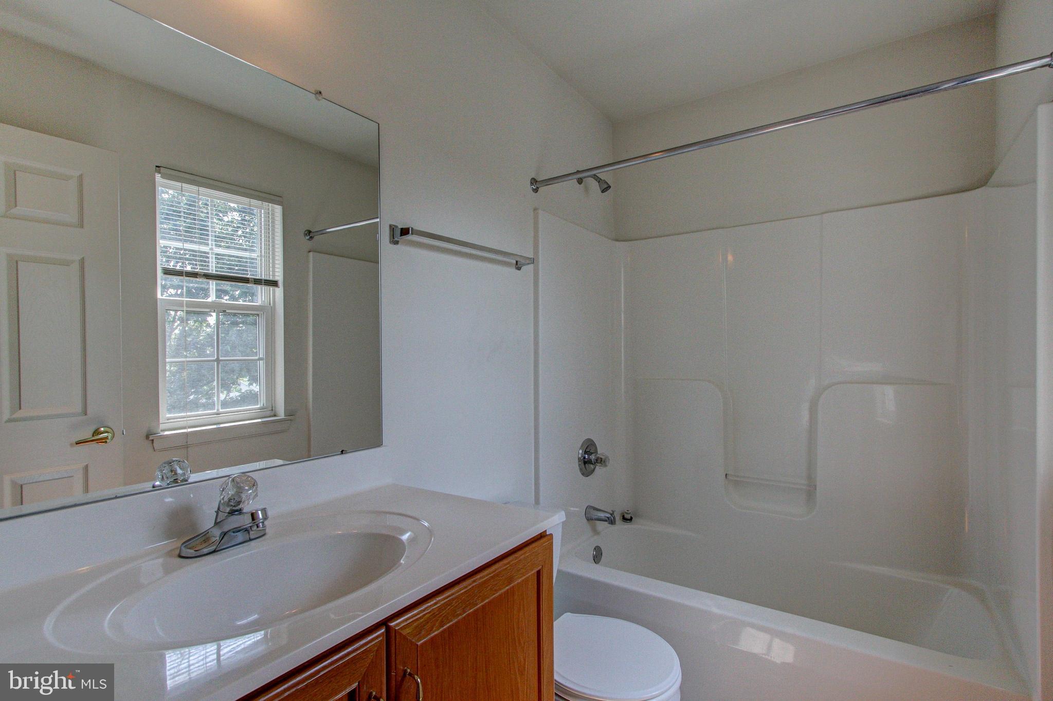 79 Valentine Road Warminster, PA 18974 - Photo 25 of 32 Gallery Image 25