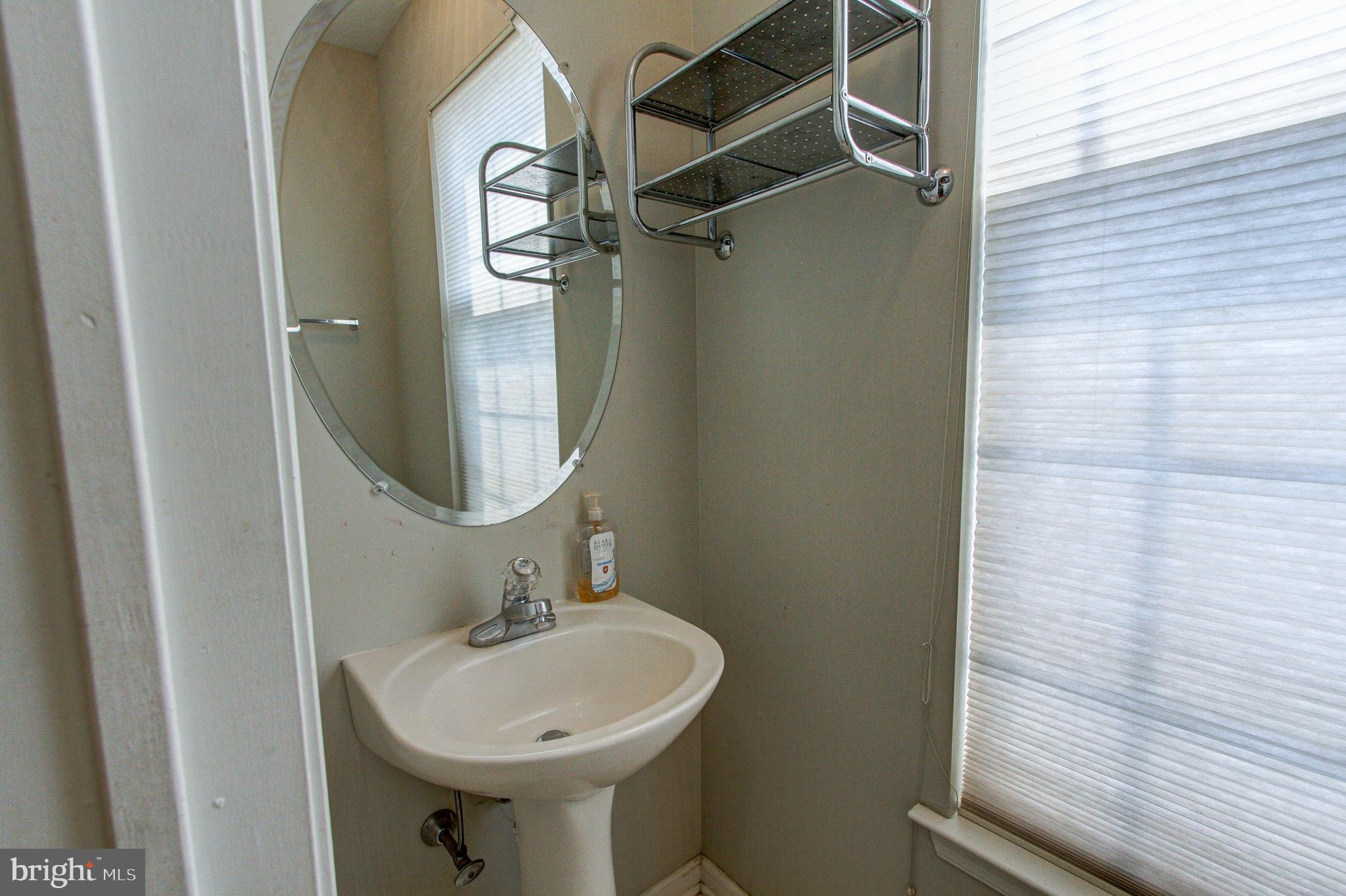79 Valentine Road Warminster, PA 18974 - Photo 31 of 32 Gallery Image 31