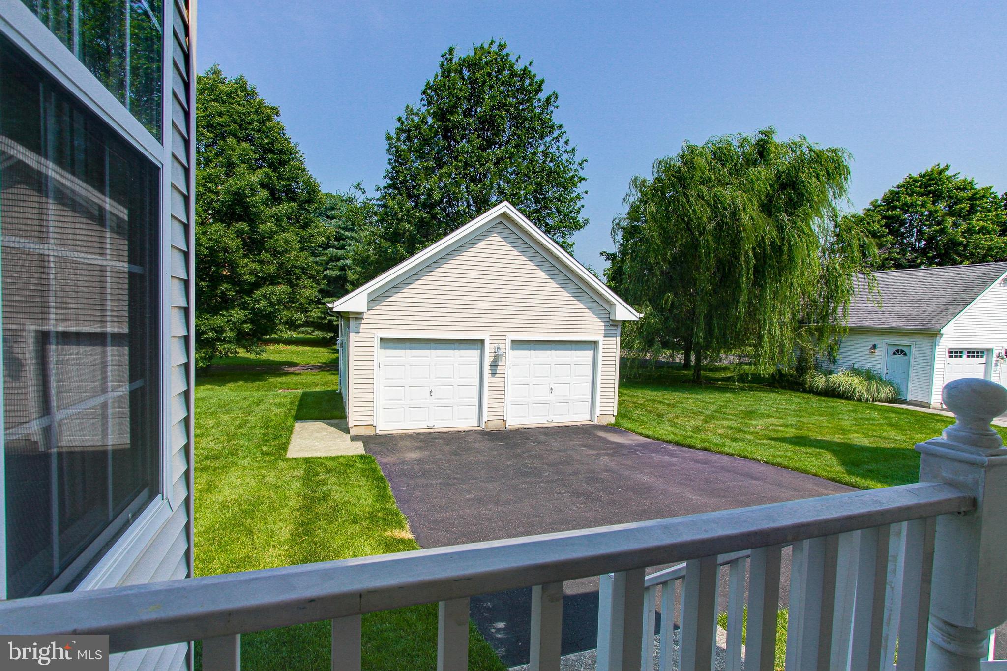 79 Valentine Road Warminster, PA 18974 - Photo 5 of 32 Gallery Image 5