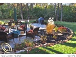 8754 Napier Road Northville, MI 48168 - Photo 21 of 24 Perfect for entertaining.jpg