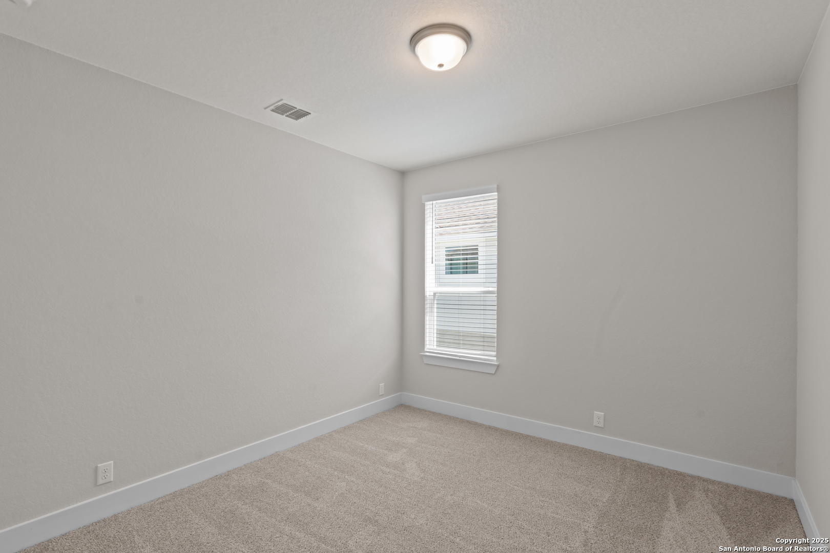 310 Vamanos Boerne, TX 78006 - Photo 13 of 49