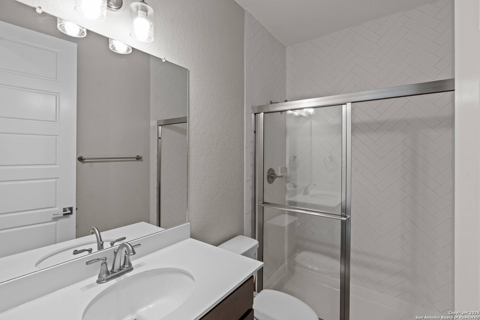 310 Vamanos Boerne, TX 78006 - Photo 8 of 49