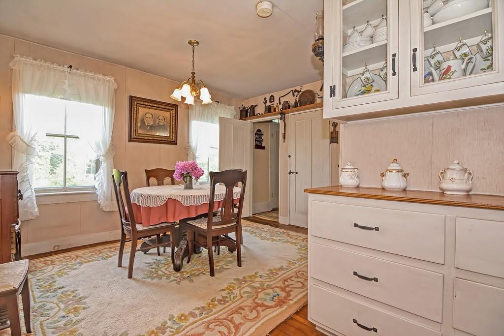 5 Rice Corner Road Brookfield, MA 01506 - Photo 18 of 42 a dining room with furniture and window