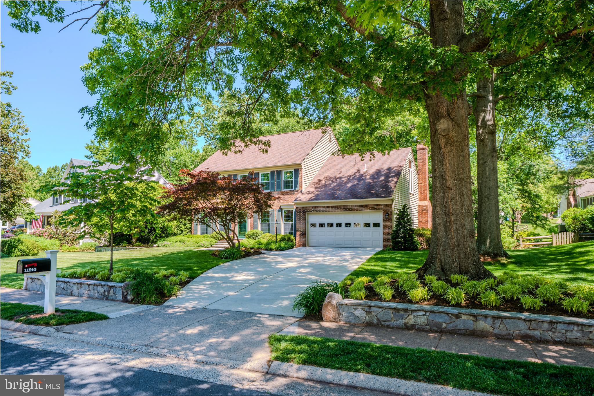 11910 Winstead Lane Reston, VA 20194 - Photo 2 of 80 Front