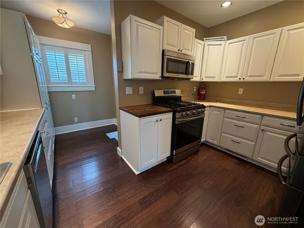 $585,000 | 9 H Street Southeast, Auburn, WA 98002