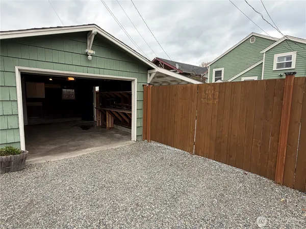 $585,000 | 9 H Street Southeast, Auburn, WA 98002