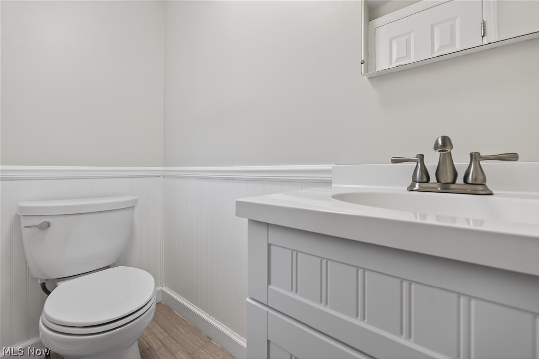 20945 Halworth Road Shaker Heights, OH 44122 - Photo 20 of 50 Half Bathroom