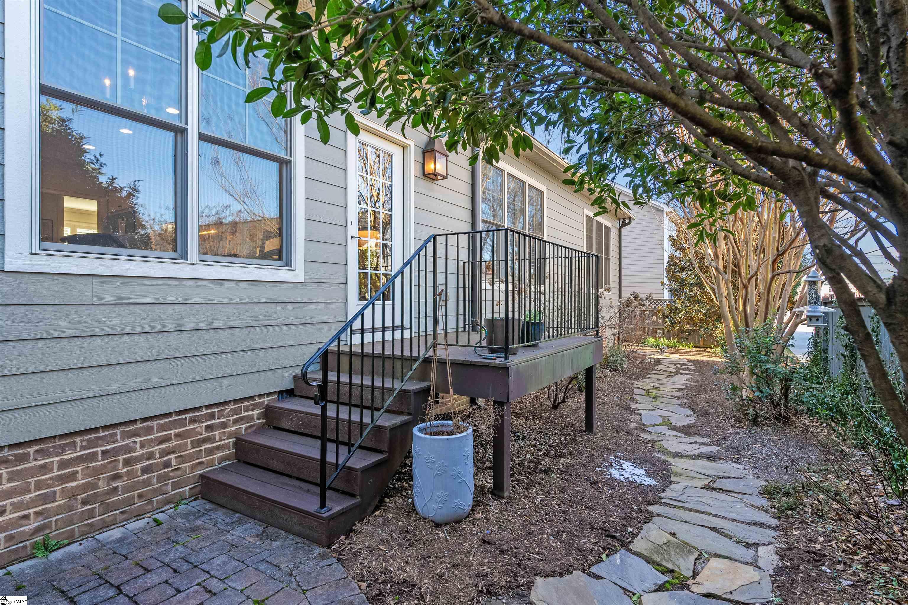 5 Riverside Drive Greenville, SC 29605 - Photo 14 of 49 Gallery Image 14