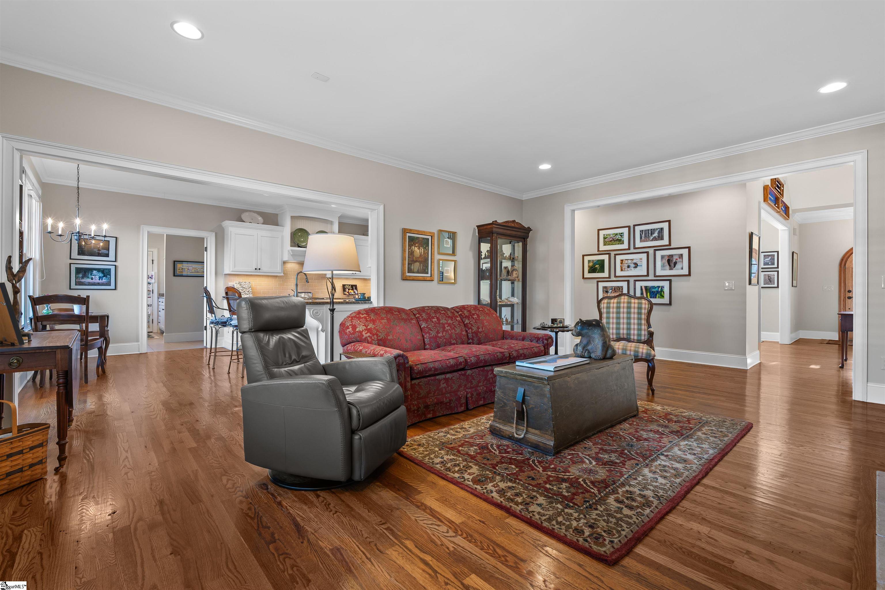 5 Riverside Drive Greenville, SC 29605 - Photo 17 of 49 Gallery Image 17