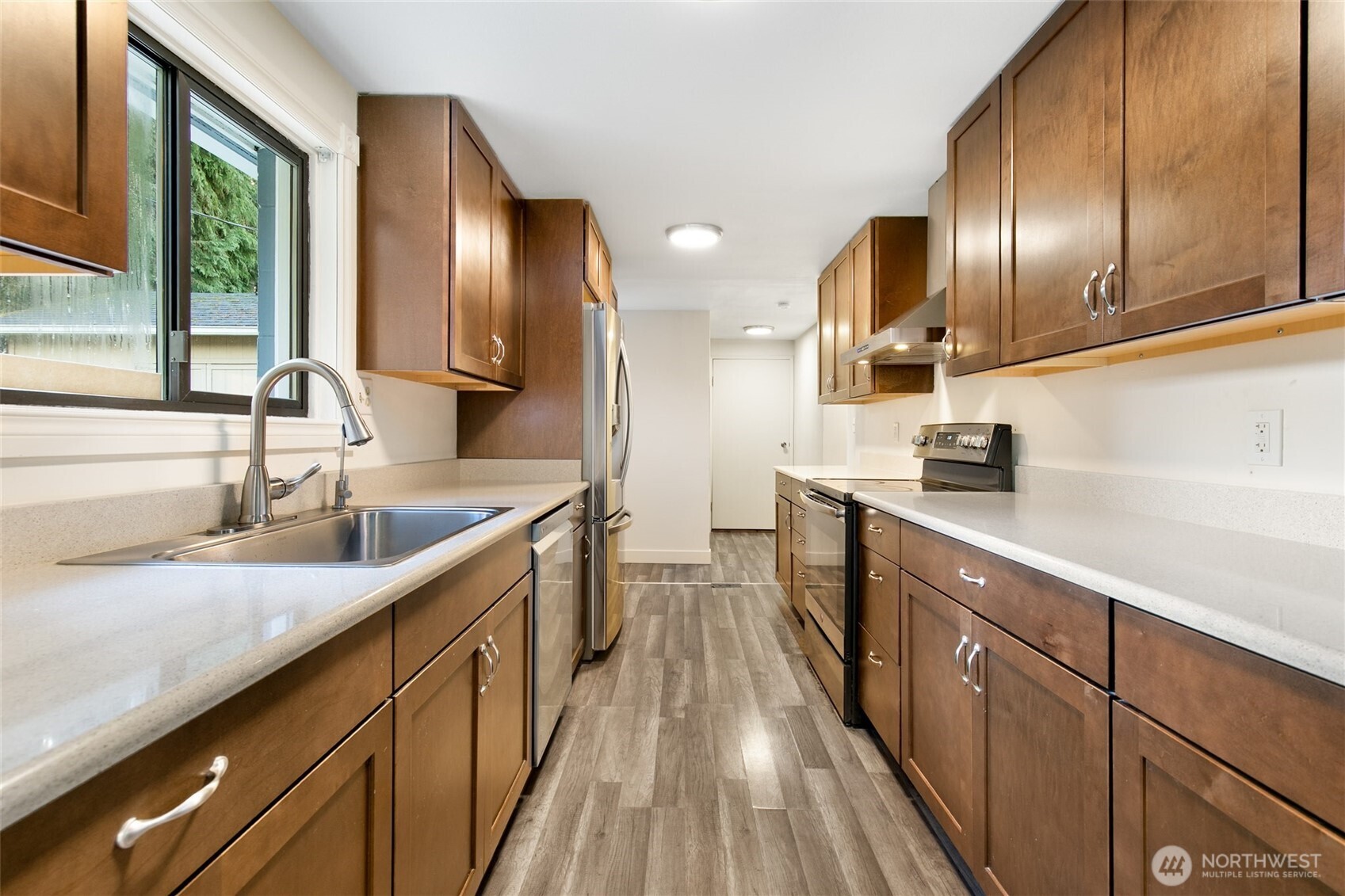 19504 3rd Avenue South Des Moines, WA 98148 - Photo 12 of 33