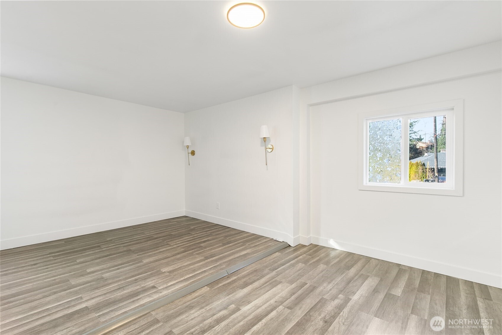 19504 3rd Avenue South Des Moines, WA 98148 - Photo 16 of 33