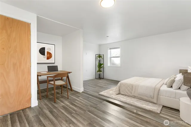 $590,000 | 19504 3rd Avenue South, Des Moines, WA 98148