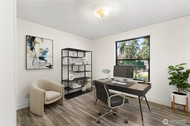 $590,000 | 19504 3rd Avenue South, Des Moines, WA 98148