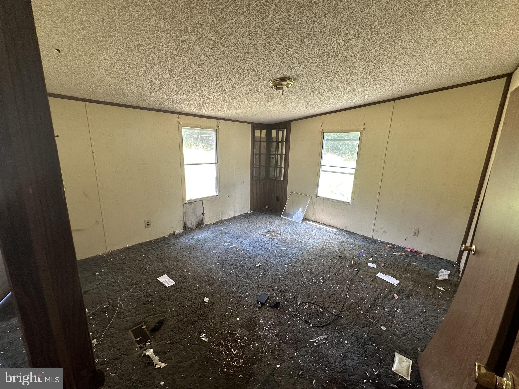 1654 Harris Creek Road Louisa, VA 23093 - Photo 5 of 23