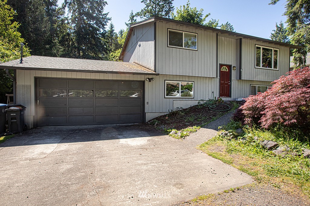 201 East Canyon View Road Belfair, WA 98528 - Photo 1 of 29