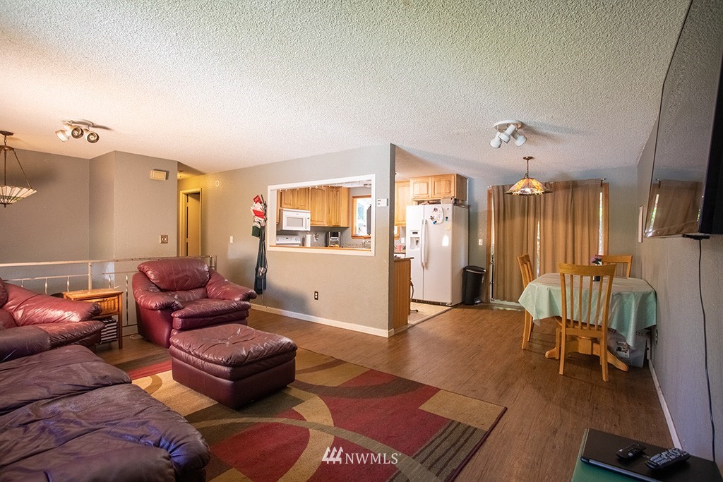 201 East Canyon View Road Belfair, WA 98528 - Photo 4 of 29