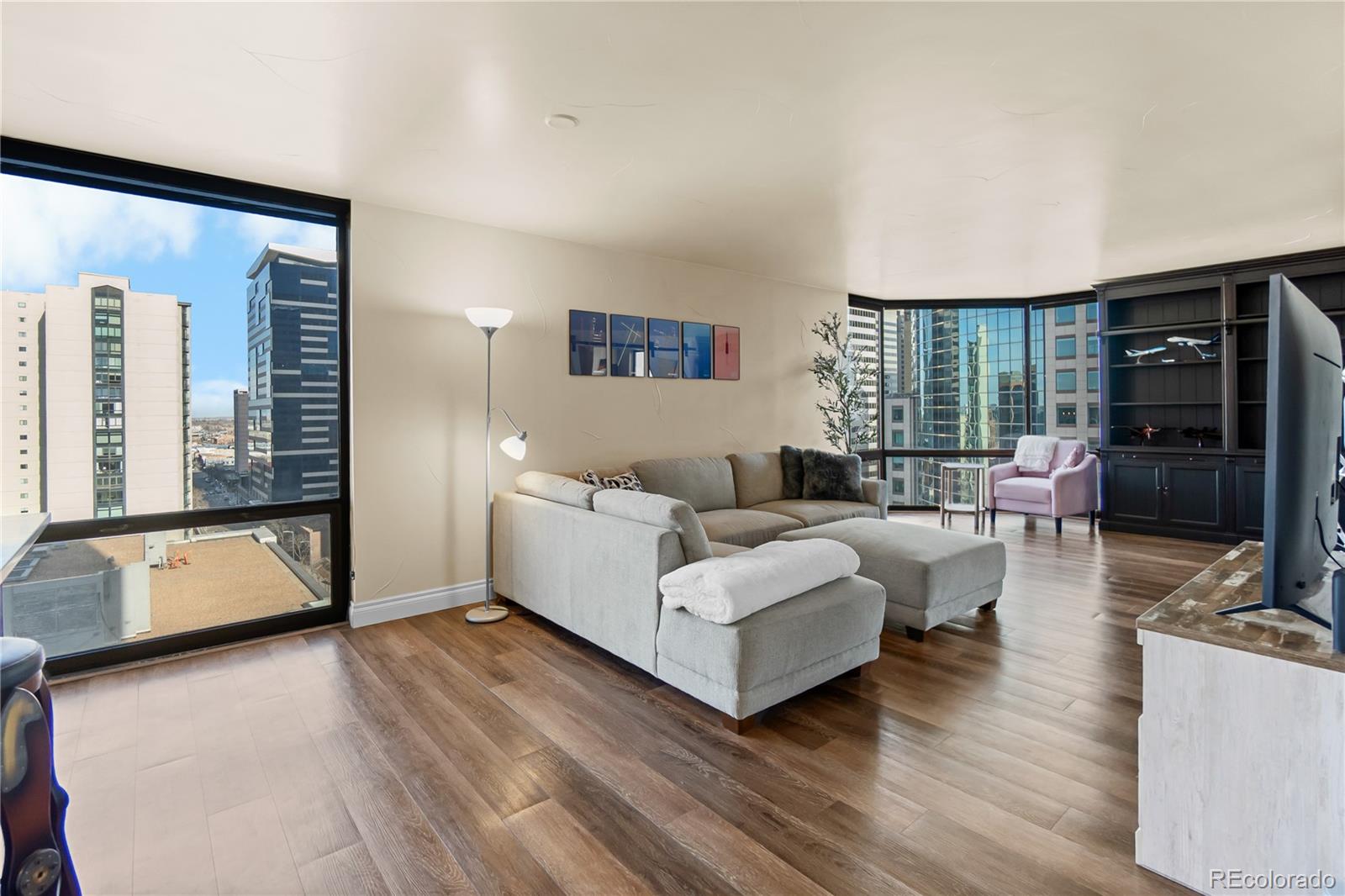 1625 Larimer Street, Unit 1705 Denver, CO 80202 - Photo 16 of 49