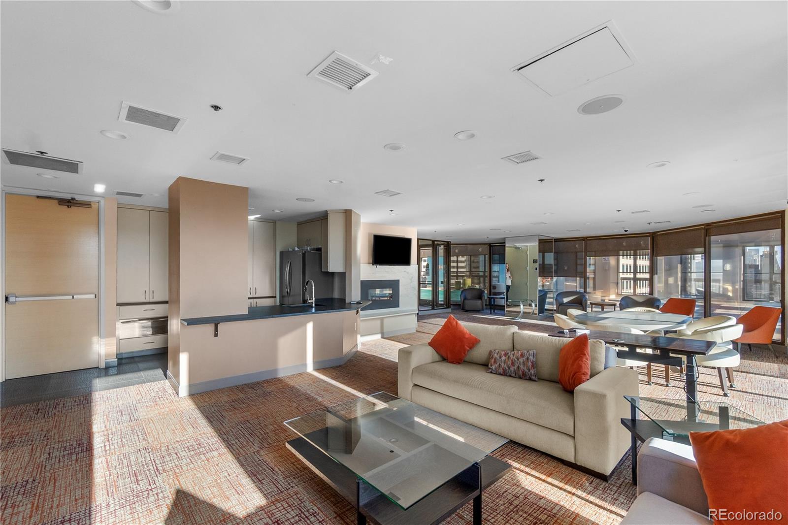 1625 Larimer Street, Unit 1705 Denver, CO 80202 - Photo 42 of 49