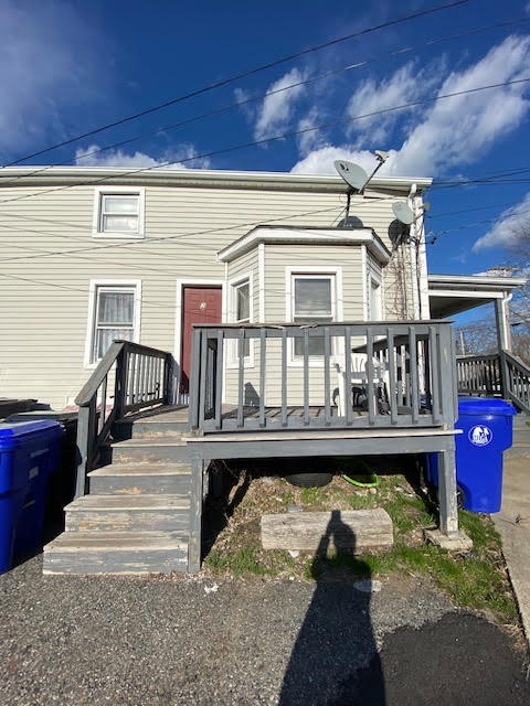 174 Market Street Warren, RI 02885 - Photo 3 of 33 Gallery Image 3