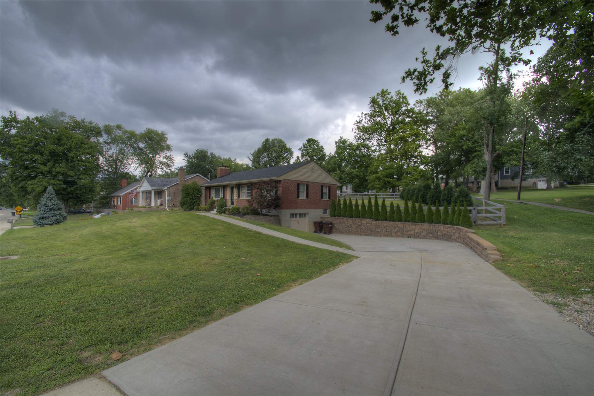 90 Edgewood Road Edgewood, KY 41017 - Photo 2 of 24 Gallery Image 2