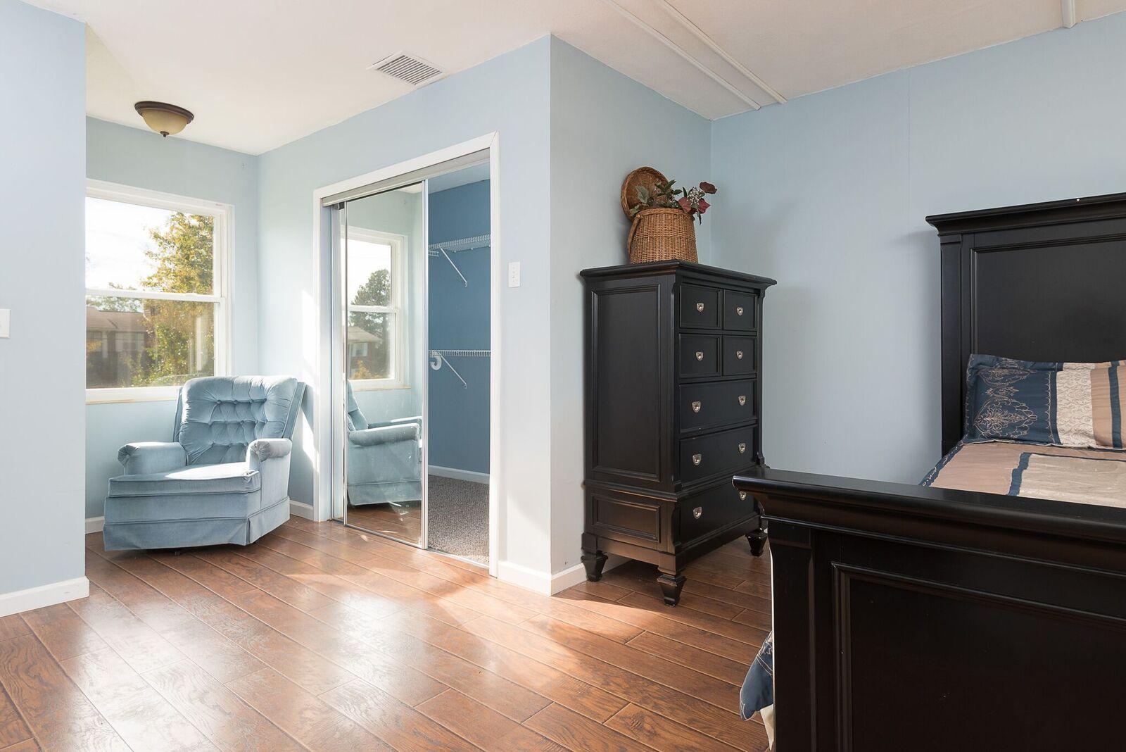 7301 Cornwall Road, Unit 4 Knoxville, TN 37931 - Photo 11 of 15 JBP_Cornwall7301-18_preview.jpeg