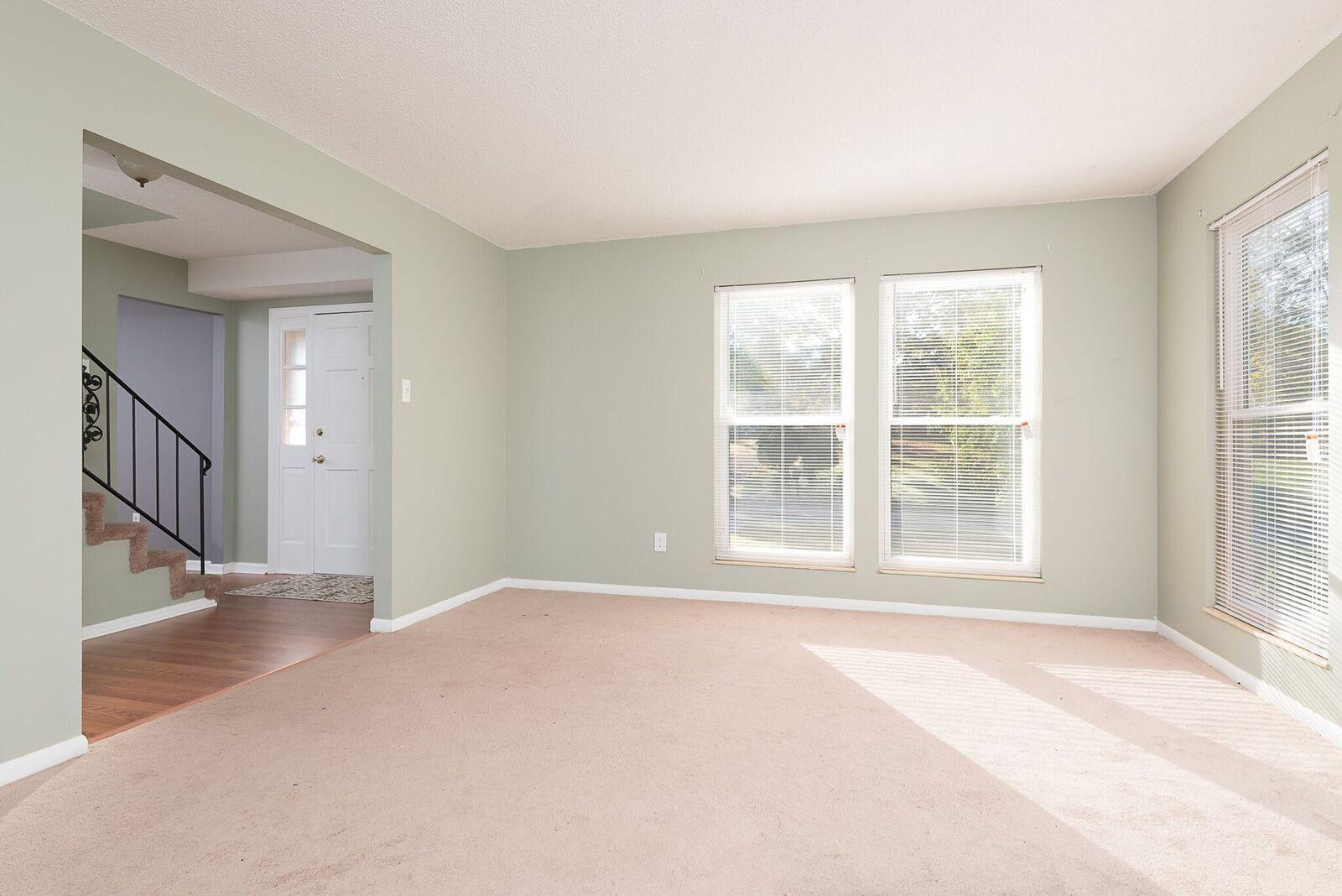 7301 Cornwall Road, Unit 4 Knoxville, TN 37931 - Photo 8 of 15 JBP_Cornwall7301-7_preview.jpeg