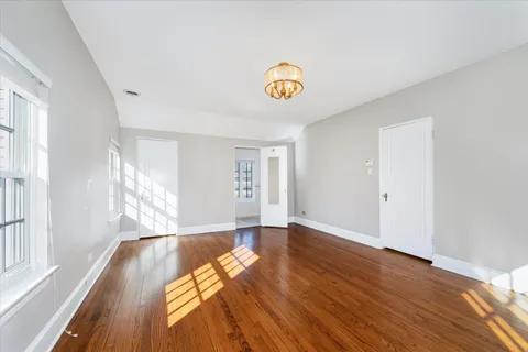 $950,000 | 1420 Bonnie Brae, River Forest, IL 60305