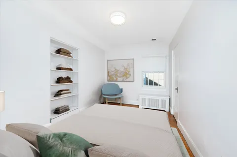 $950,000 | 1420 Bonnie Brae, River Forest, IL 60305