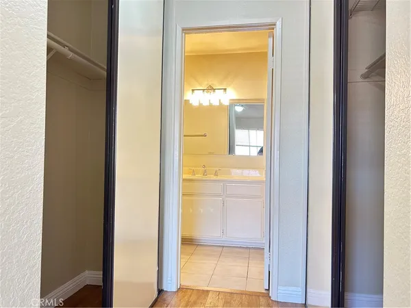 $4,000 | 567 Springbrook North, Irvine, CA 92614