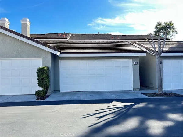 $4,000 | 567 Springbrook North, Irvine, CA 92614
