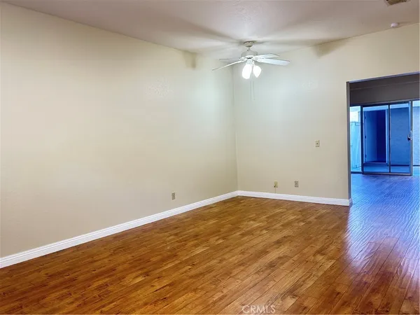 $4,000 | 567 Springbrook North, Irvine, CA 92614