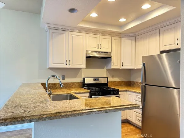 $4,000 | 567 Springbrook North, Irvine, CA 92614