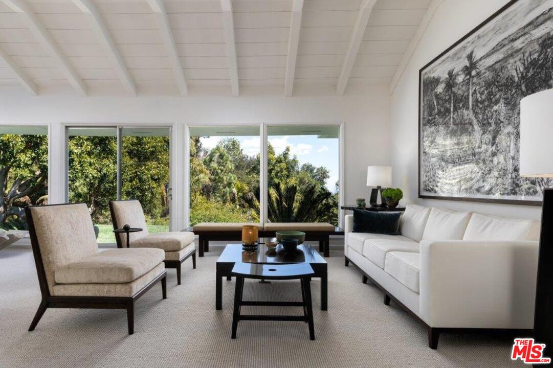680 Sarbonne Road Los Angeles, CA 90077 - Photo 4 of 18 Gallery Image 4