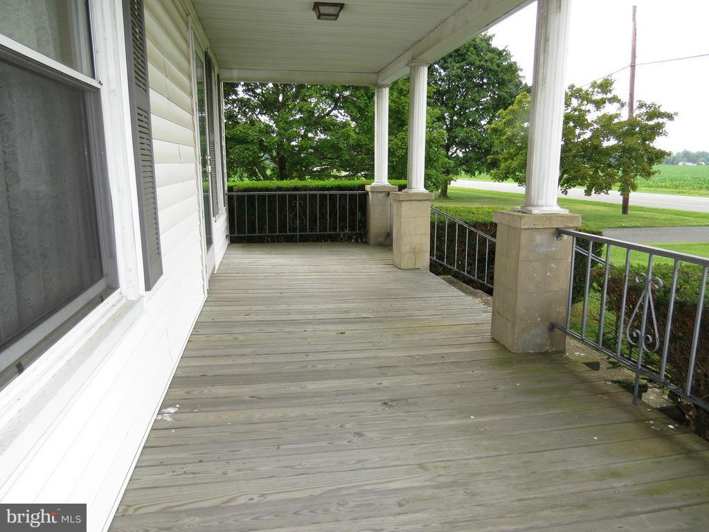 12710 Oakland Road Ridgely, MD 21660 - Photo 3 of 26 Exterior (Front)