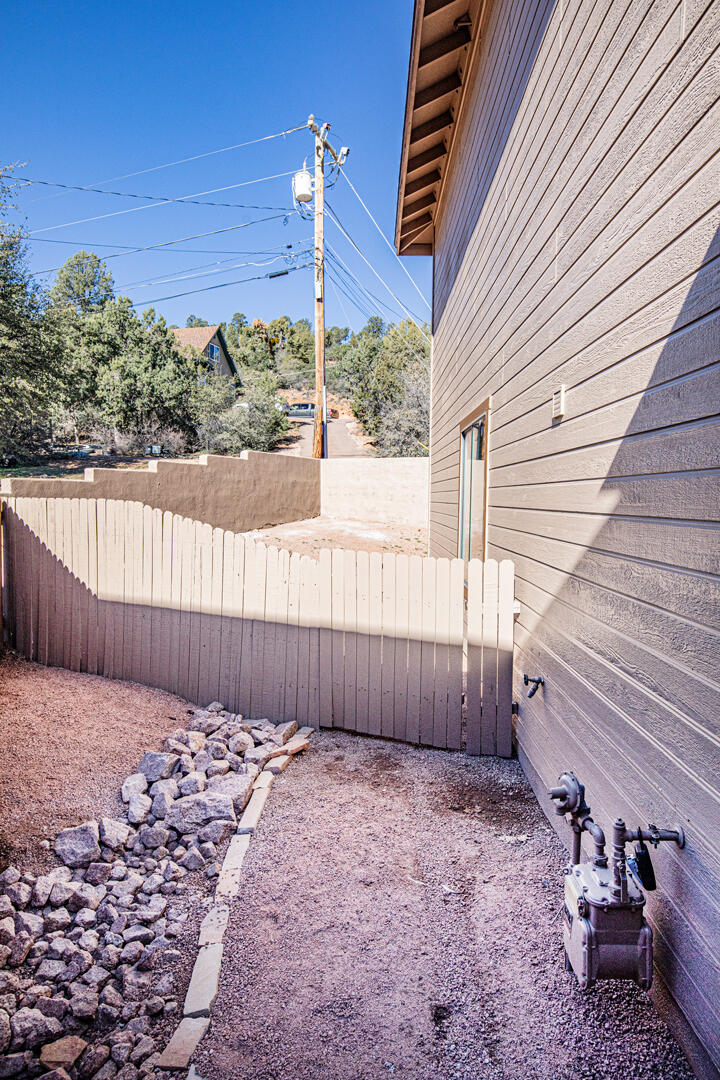 308 West Frontier Street, Unit G Payson, AZ 85541 - Photo 35 of 35 014