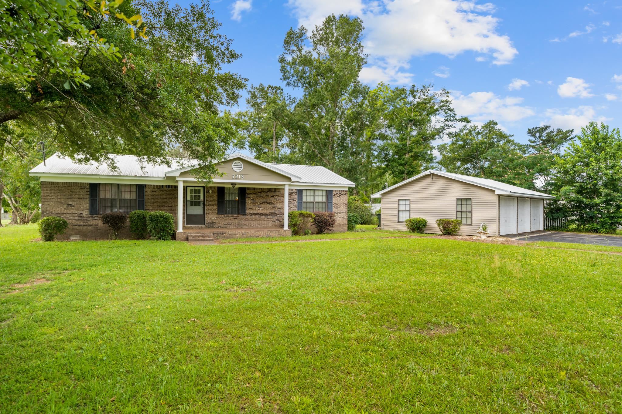 7213 Franklin Road Foley, AL 36535 - Photo 2 of 27