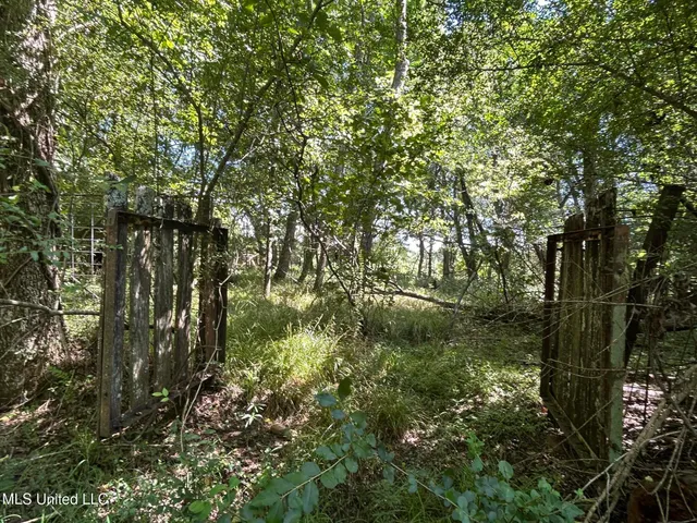 $499,450 | 1 Farr Road, Edwards, MS 39066