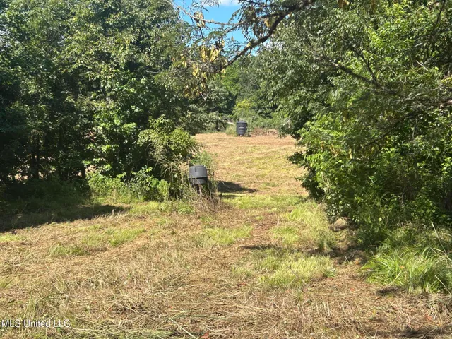 $499,450 | 1 Farr Road, Edwards, MS 39066