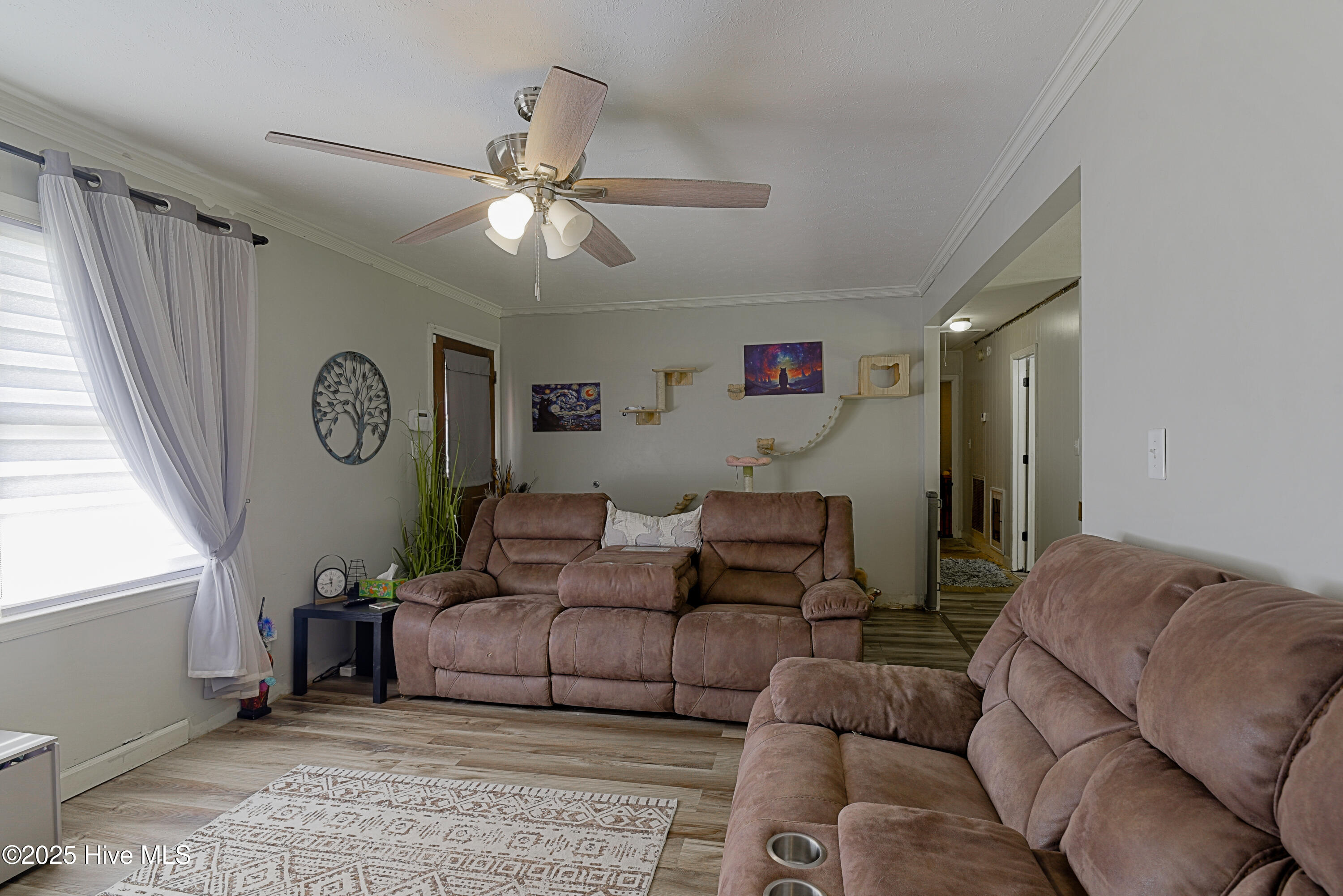 670 Golf Course Road Whiteville, NC 28472 - Photo 10 of 32 670 Golf Course Rd013