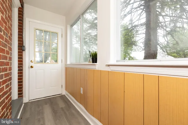 $2,650 | 25731 Ridge Road, Damascus, MD 20872