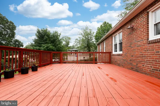 $2,650 | 25731 Ridge Road, Damascus, MD 20872