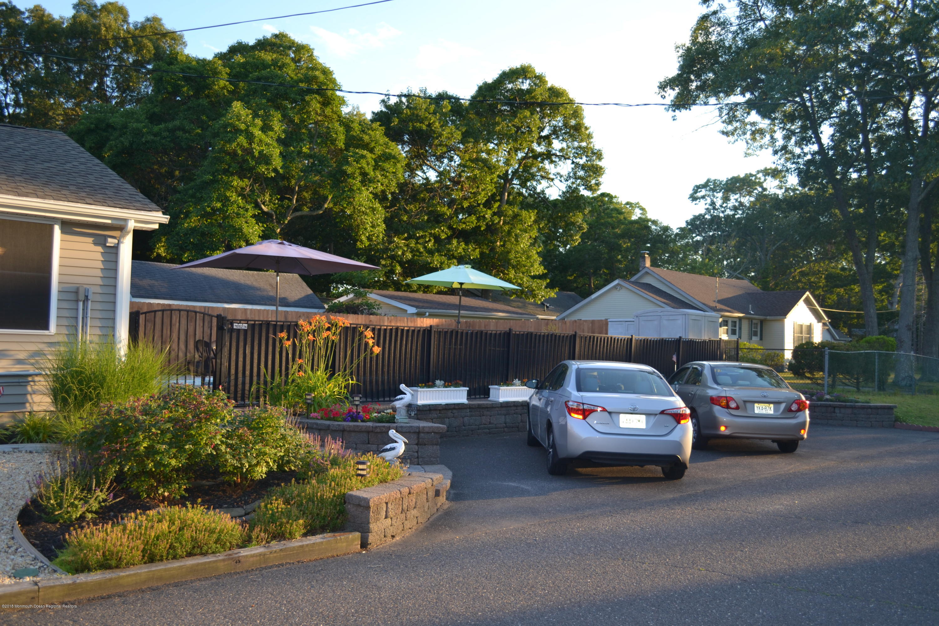 200 Bash Road Toms River, NJ 08753 - Photo 4 of 19 DSC_0380