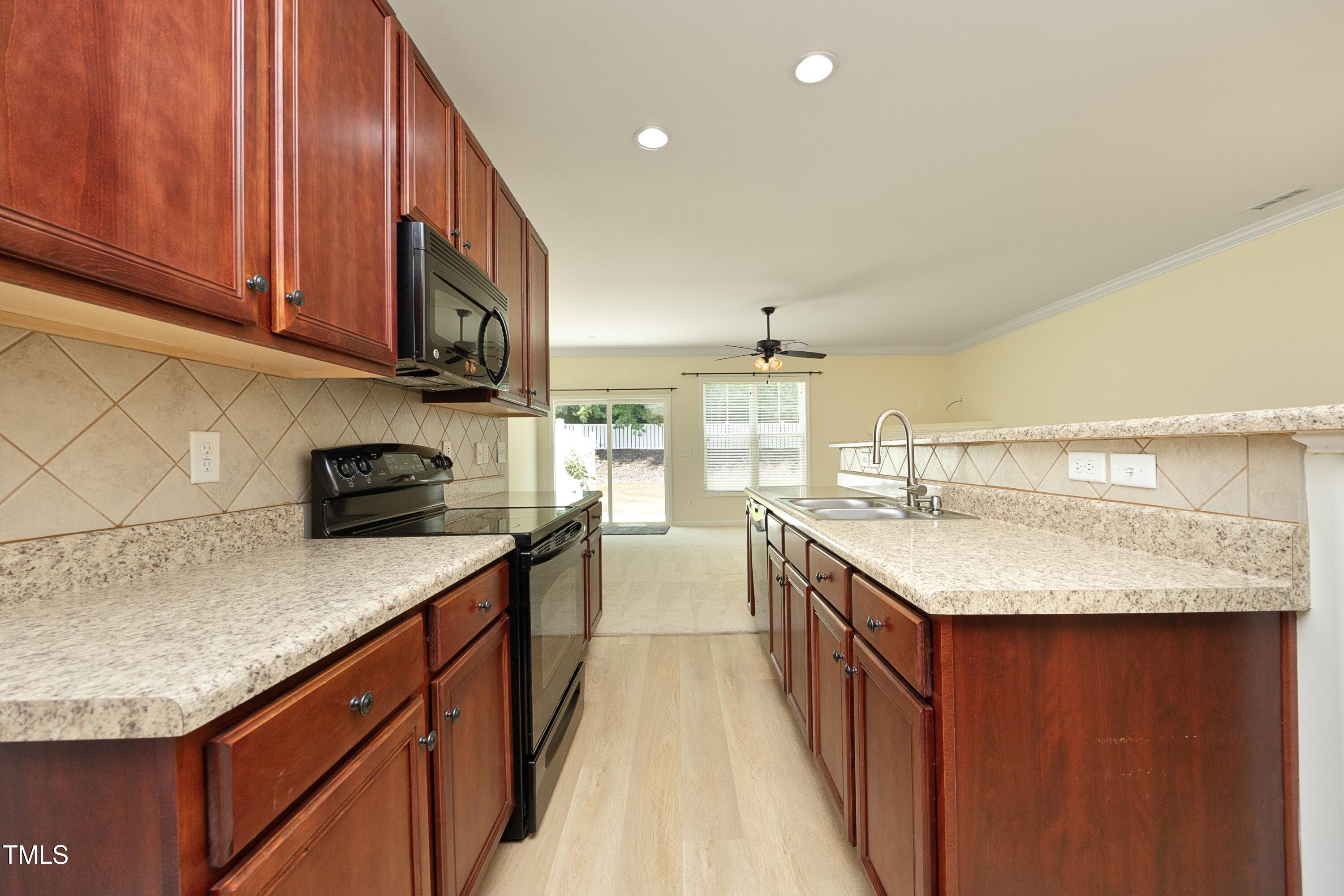 202 Leighann Ridge Lane Rolesville, NC 27571 - Photo 11 of 40 11Kitchen