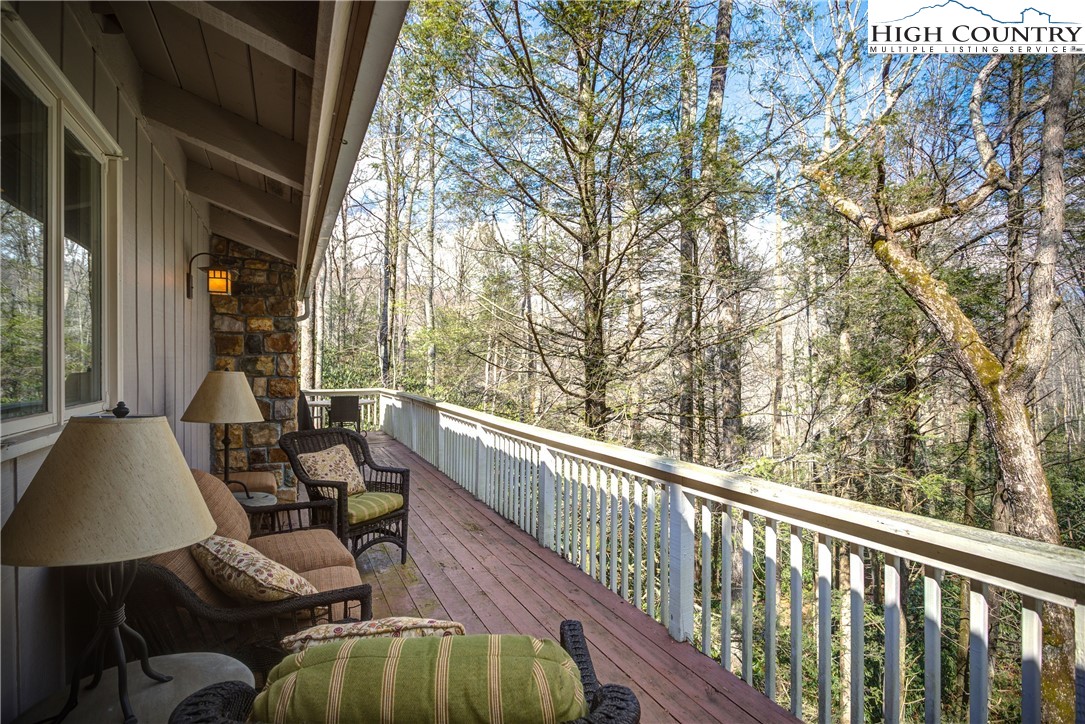 209 Birch Road Boone, NC 28607 - Photo 9 of 37