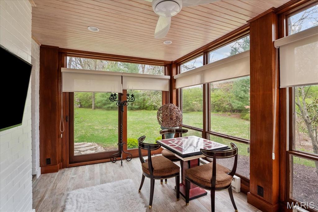 7 Brookside Lane Ladue, MO 63124 - Photo 15 of 42