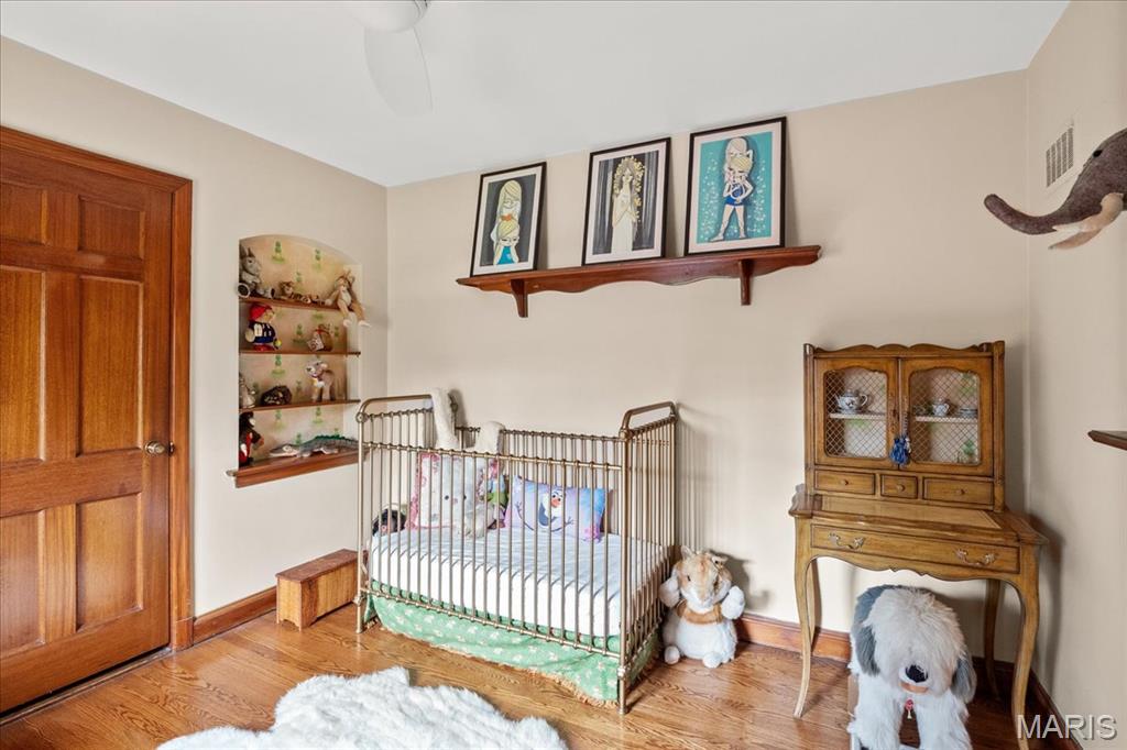 7 Brookside Lane Ladue, MO 63124 - Photo 35 of 42