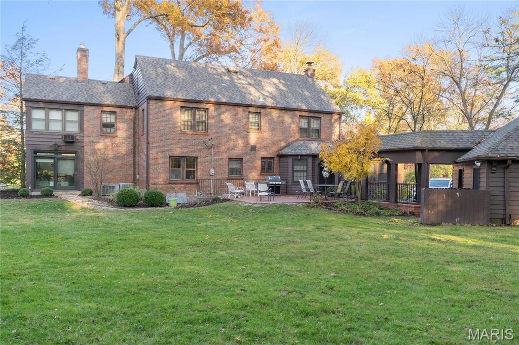 7 Brookside Lane Ladue, MO 63124 - Photo 6 of 42