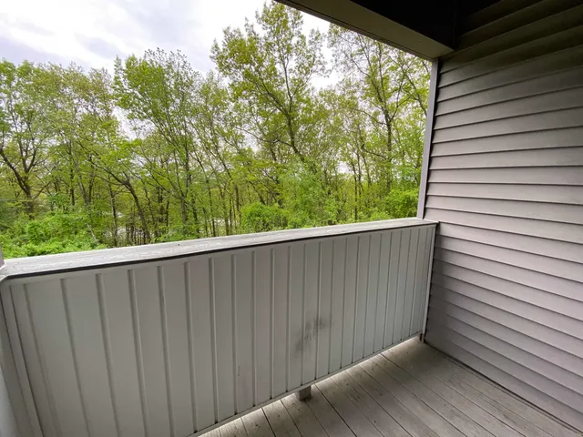 $1,850 | 177 Eastern Avenue, Unit 301, Manchester, NH 03104